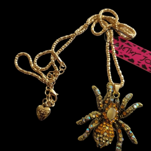 NWR Betsey Johnson Gold Spider Pendant Necklace 24" CHAIN - Picture 9 of 15